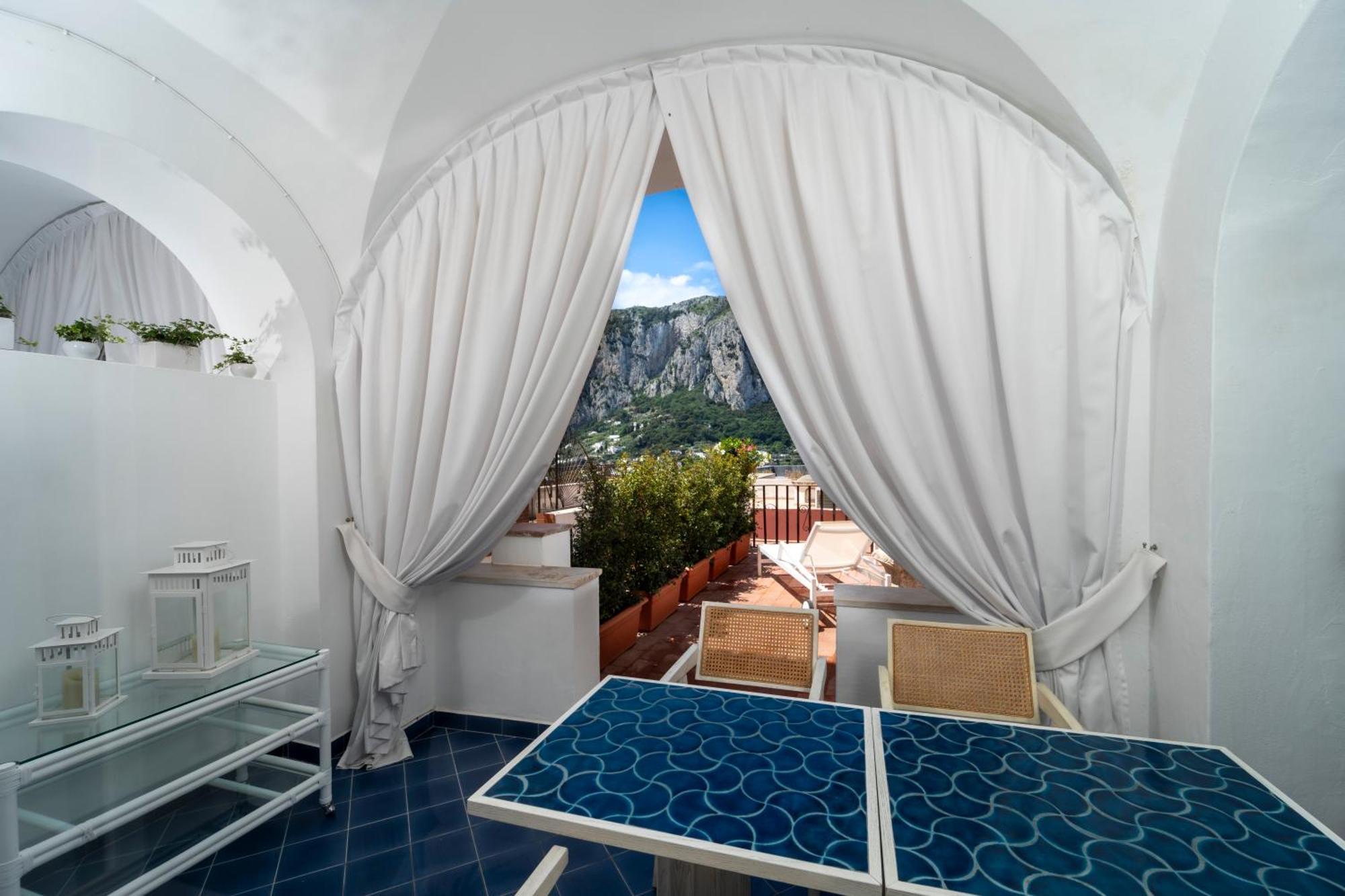 Ferienwohnung Sunbliss Capri Exterior foto